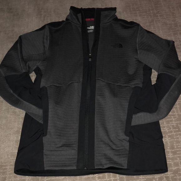 Men’s North Face Jacket Small - Picture 3 of 8